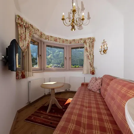 Garni Glockenstuhl 3* Майргофен