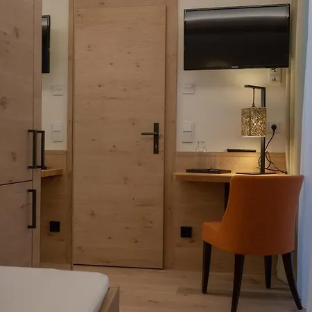 Garni Glockenstuhl מלון